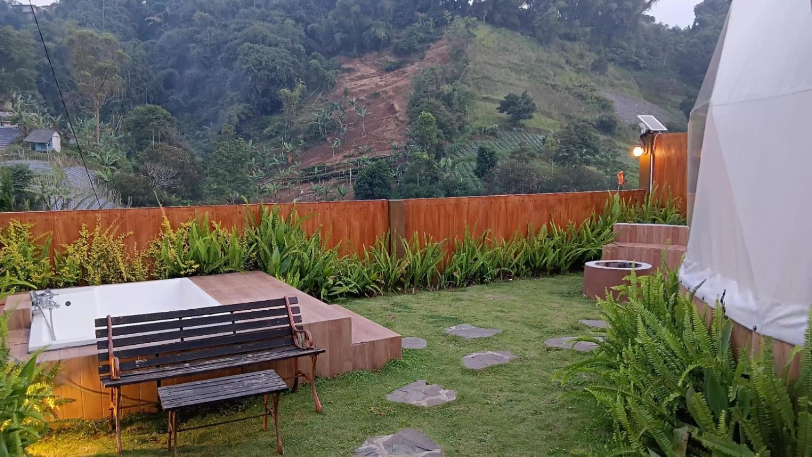 Mahkota Sangkuriang * Bandung