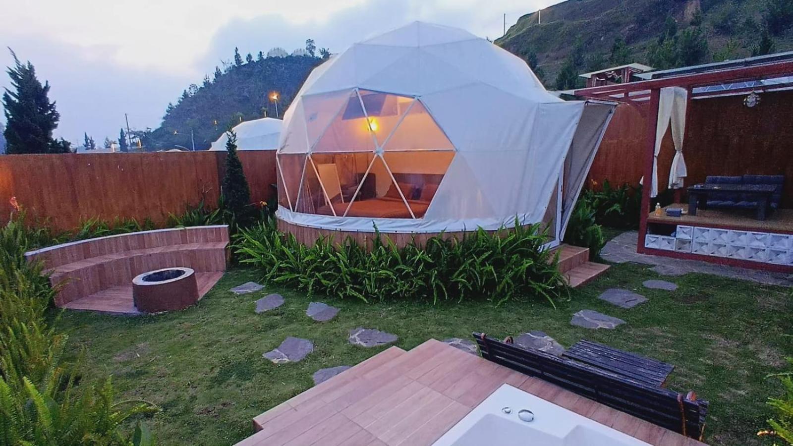 Lodge Mahkota Sangkuriang Bandung